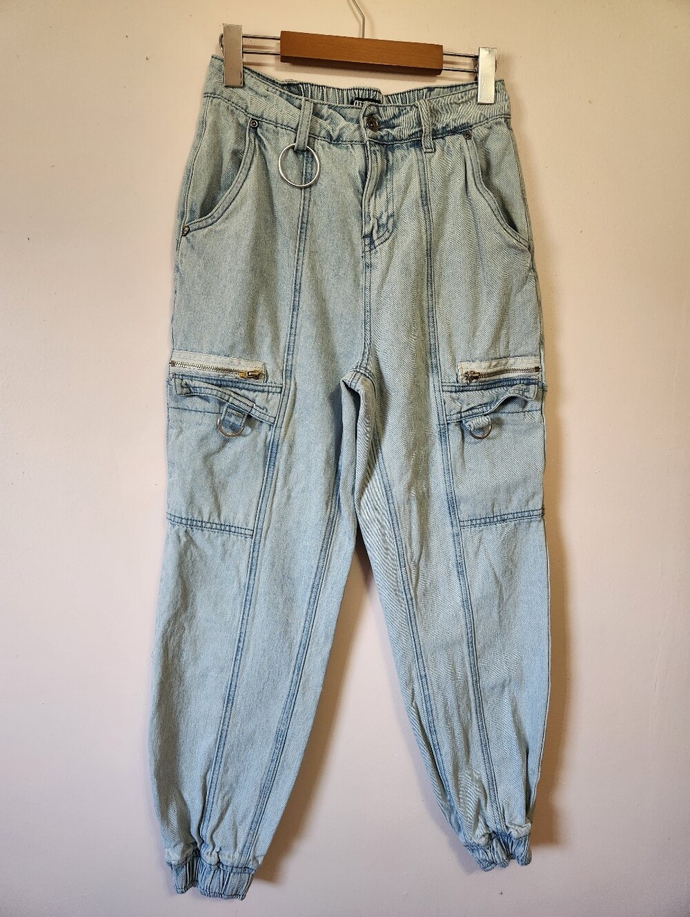Hot Topic Light Wash Denim Utility Cargo Joggers Y2K Streetwear Size S GUC